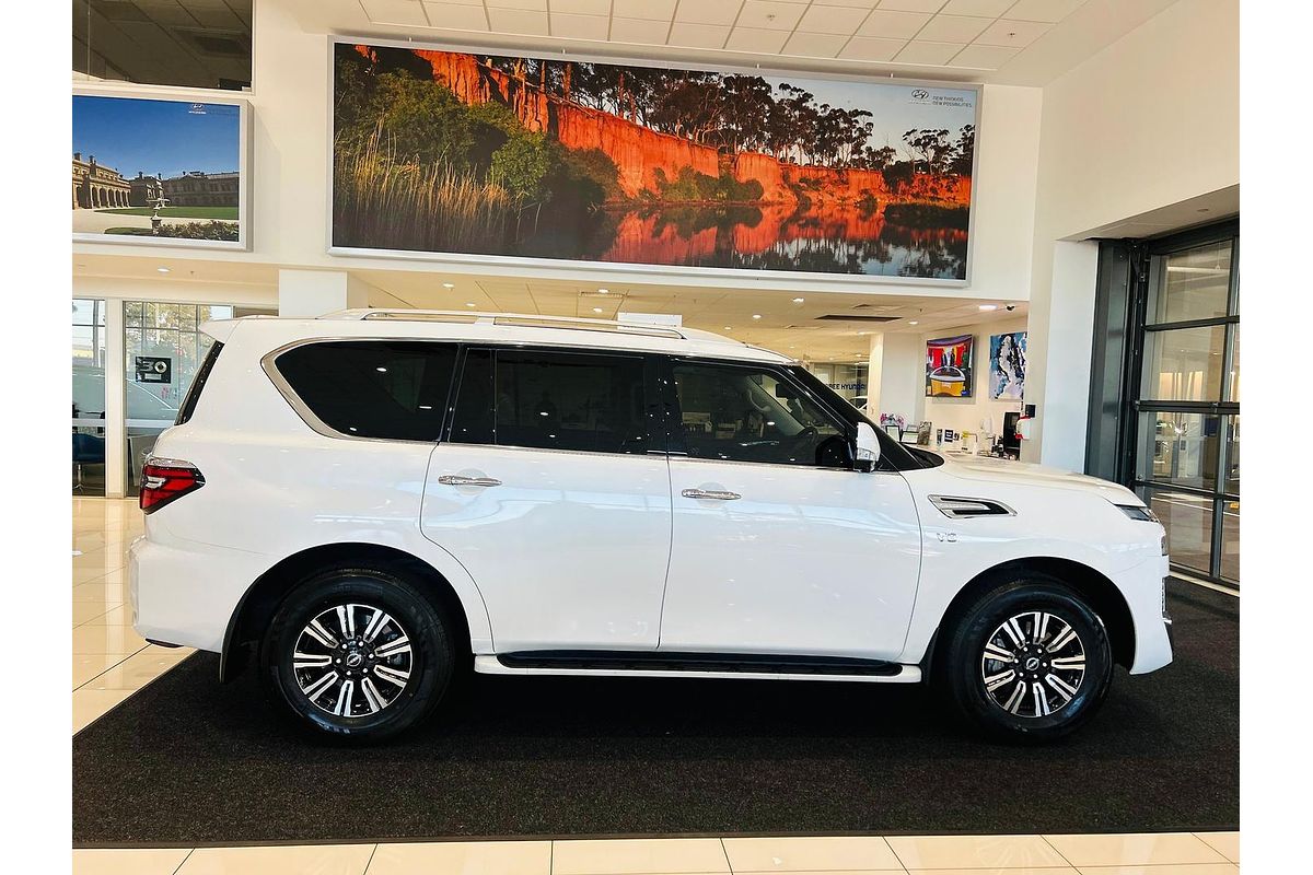 2022 Nissan Patrol Ti-L Y62