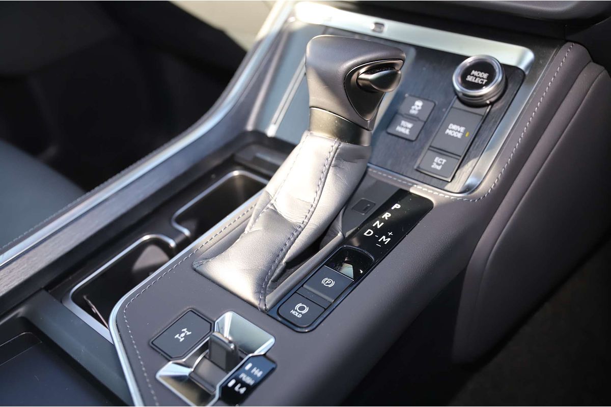 2024 Lexus GX GX550 Sports Luxury VJA252R