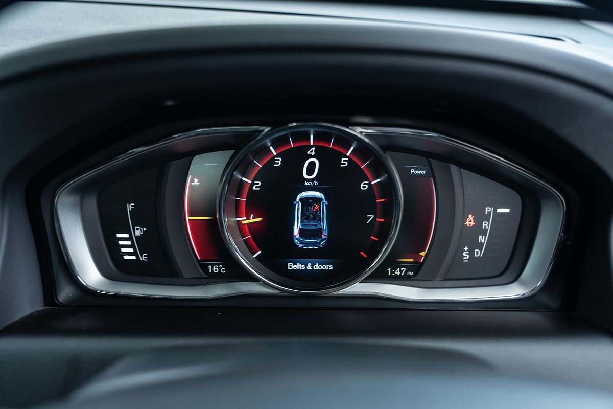 2016 Volvo XC60 T5 Luxury