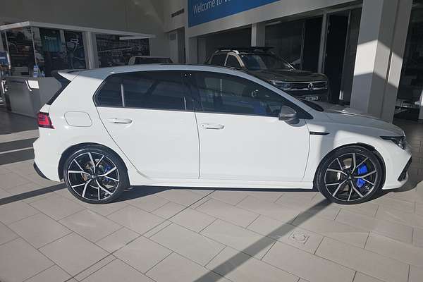2024 Volkswagen Golf R 8