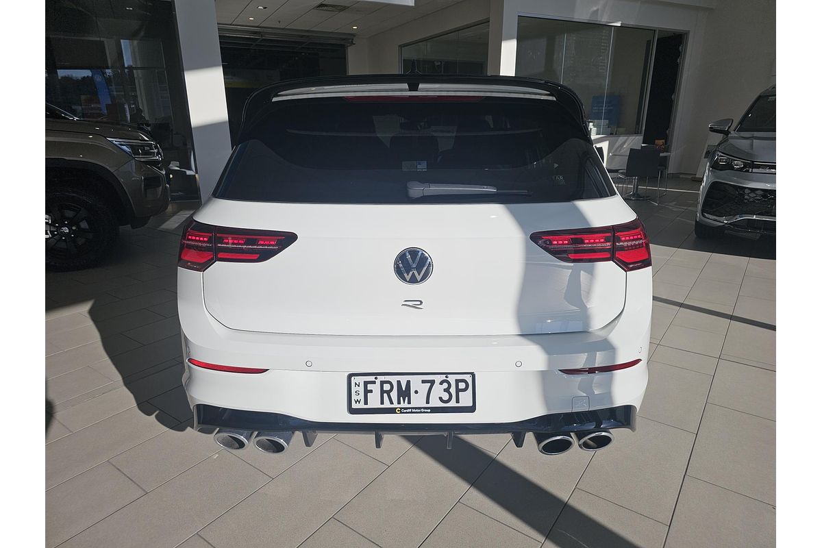 2024 Volkswagen Golf R 8