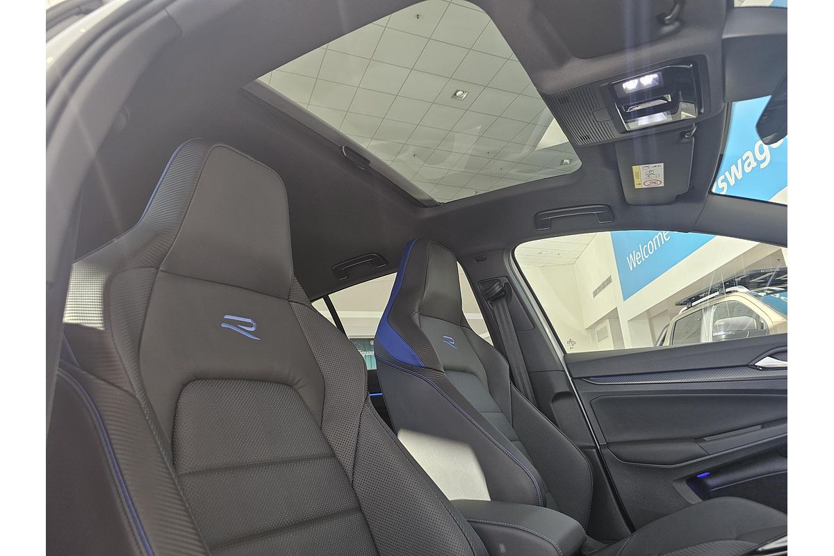 2024 Volkswagen Golf R 8
