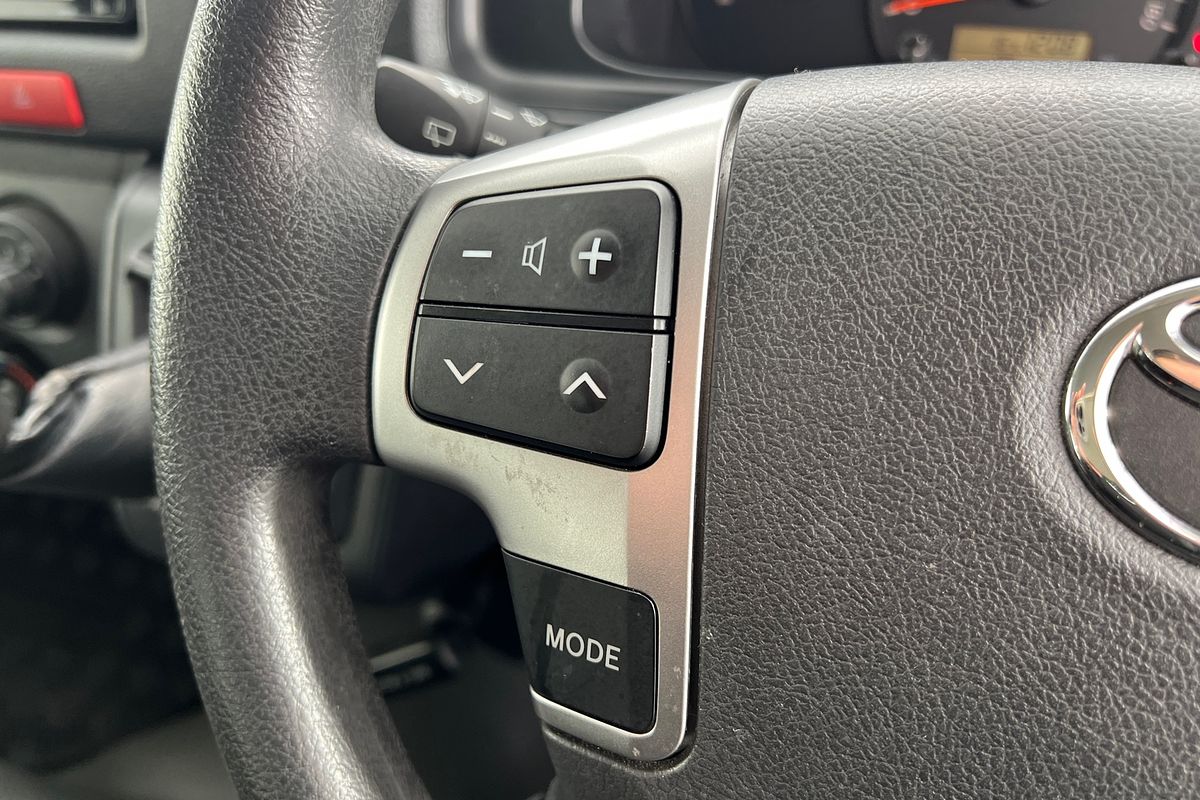 2018 Toyota Hiace TRH201R LWB
