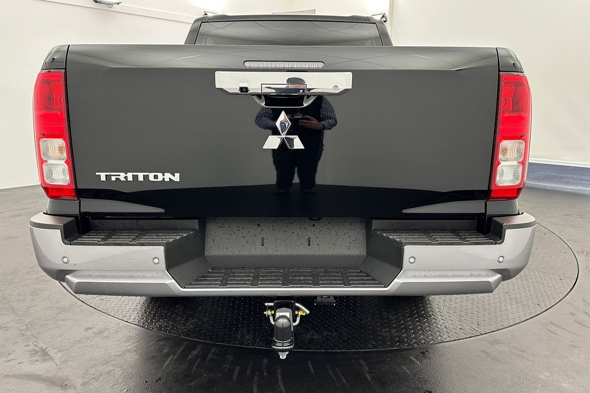 2025 Mitsubishi Triton GLX+ MV 4X4