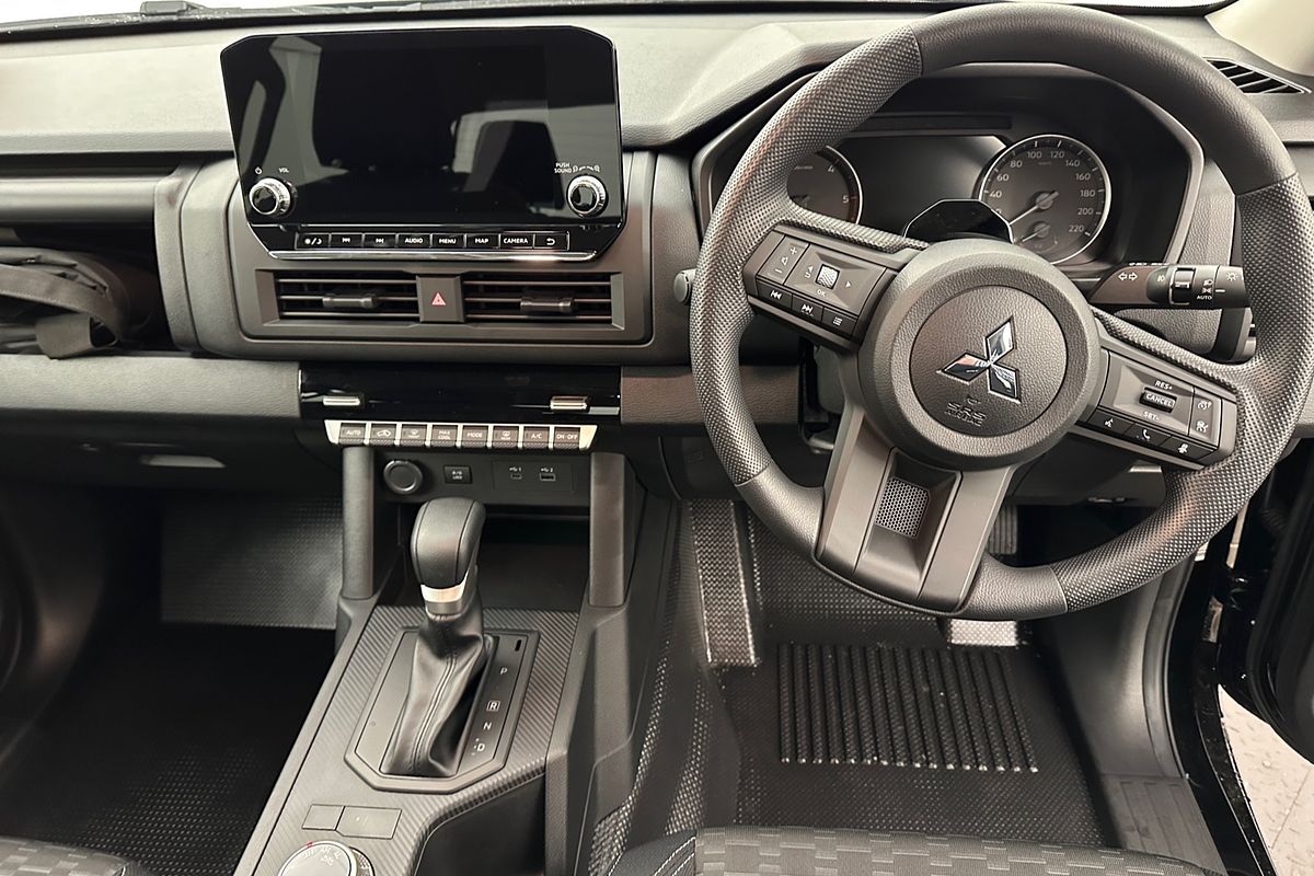 2025 Mitsubishi Triton GLX+ MV 4X4