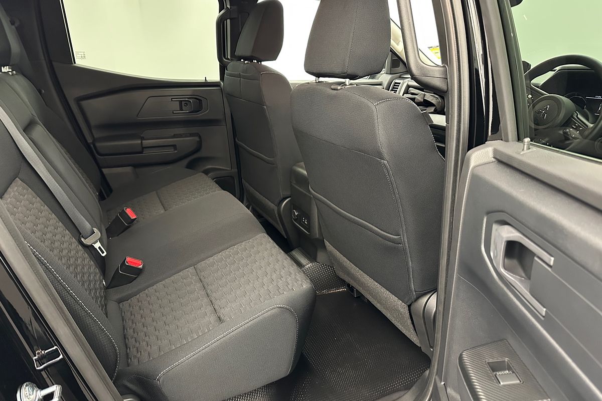 2025 Mitsubishi Triton GLX+ MV 4X4