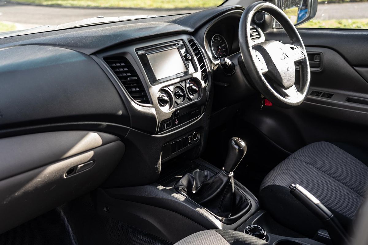 2016 Mitsubishi Triton GLX+ MQ 4X4