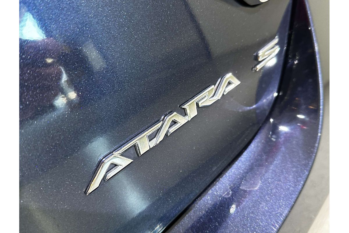 2016 Toyota Camry Atara S ASV50R