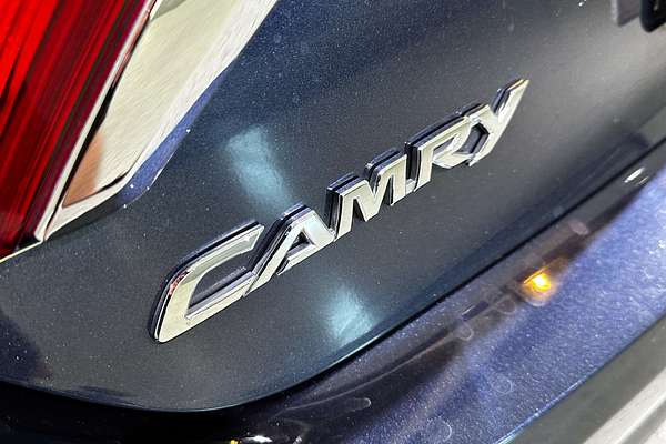 2016 Toyota Camry Atara S ASV50R