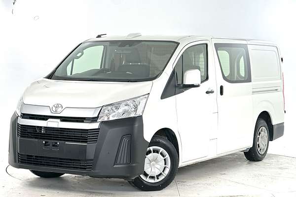 2022 Toyota Hiace GDH300R