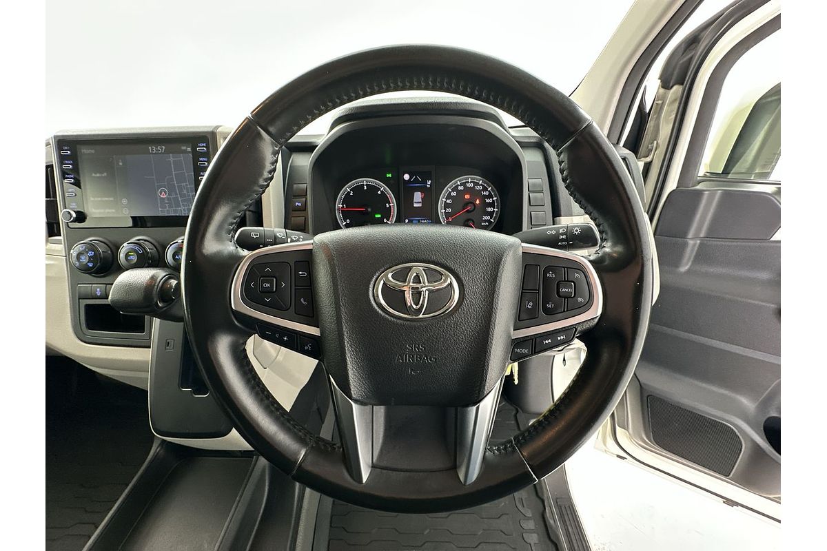 2022 Toyota Hiace GDH300R