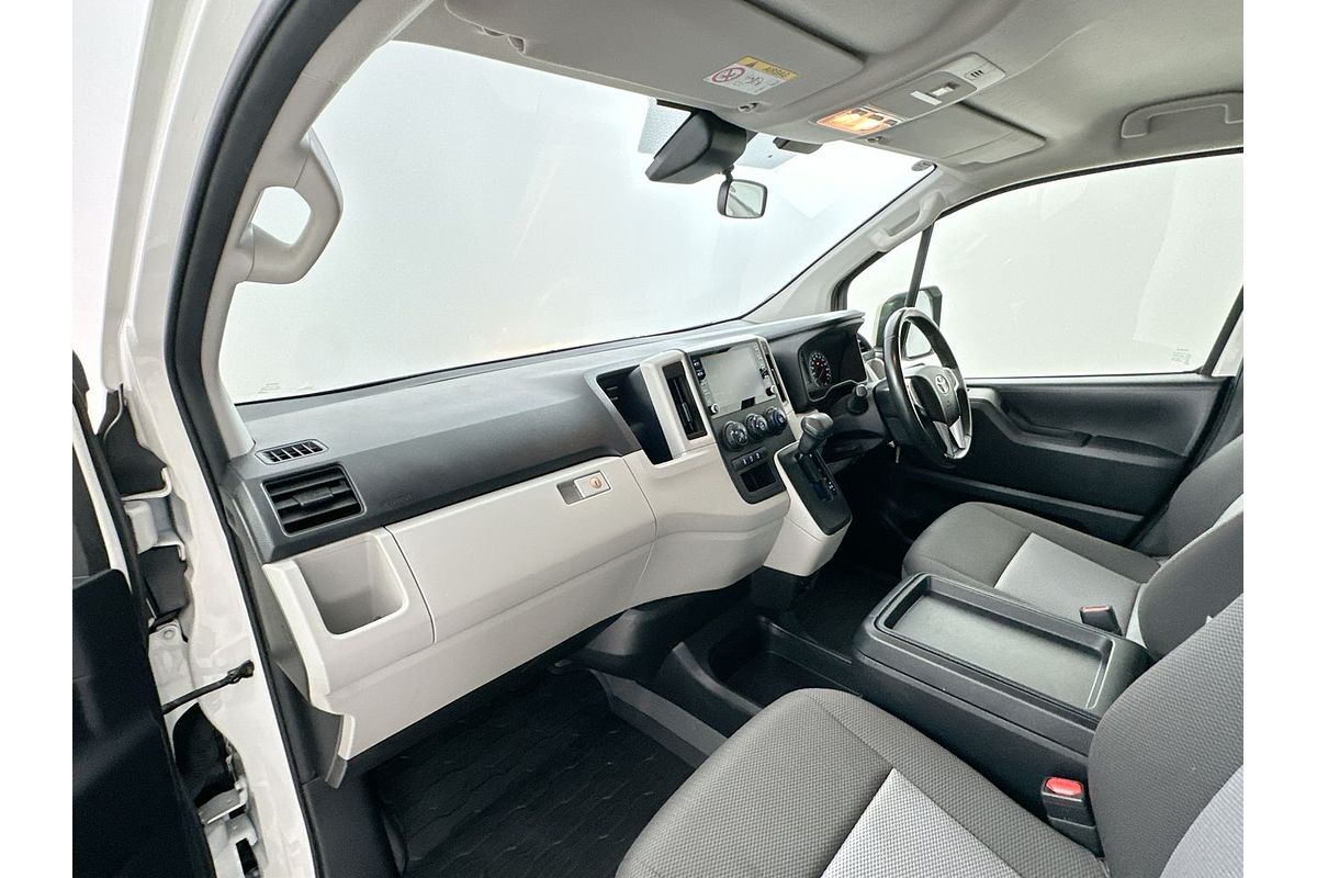 2022 Toyota Hiace GDH300R