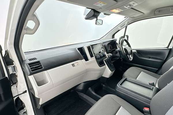 2022 Toyota Hiace GDH300R