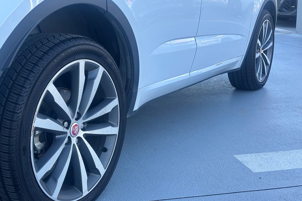 2019 Jaguar E-PACE P200 R-Dynamic S X540