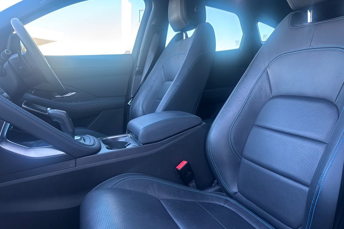 2019 Jaguar E-PACE P200 R-Dynamic S X540