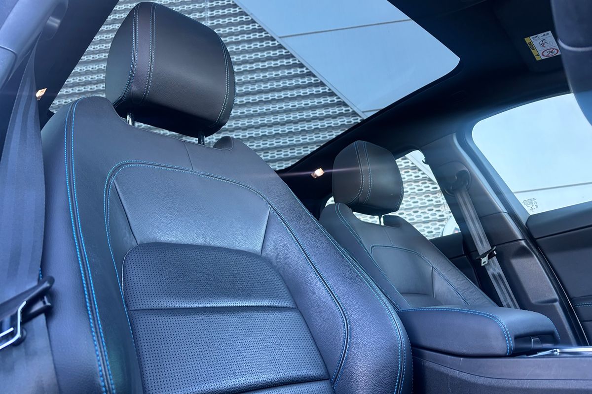 2019 Jaguar E-PACE P200 R-Dynamic S X540
