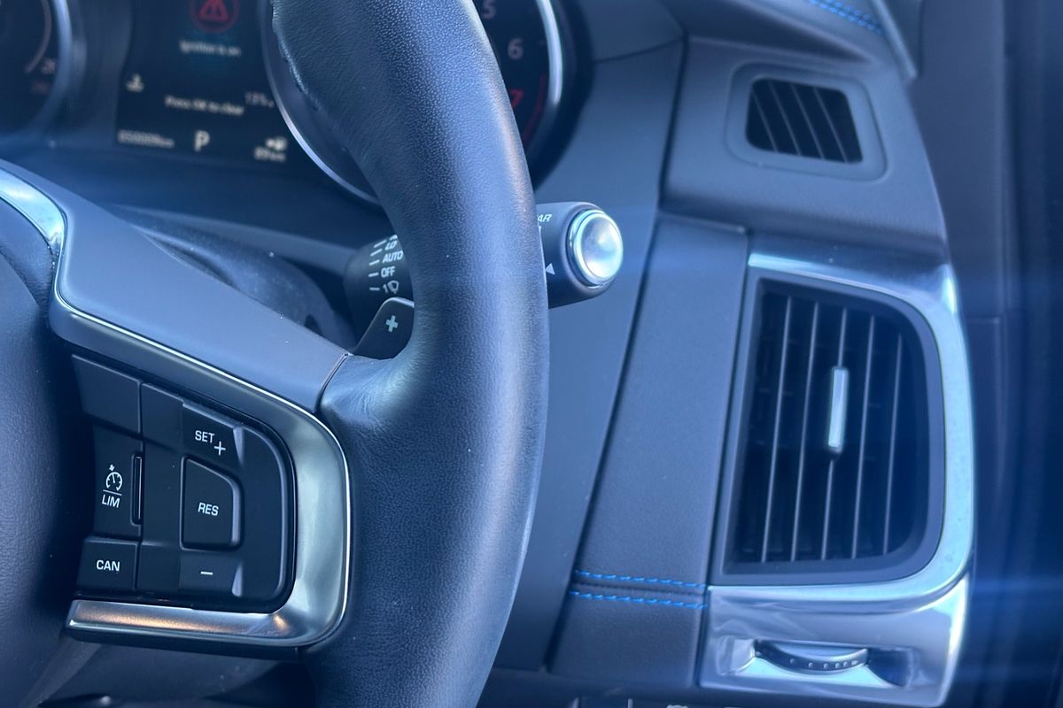 2019 Jaguar E-PACE P200 R-Dynamic S X540