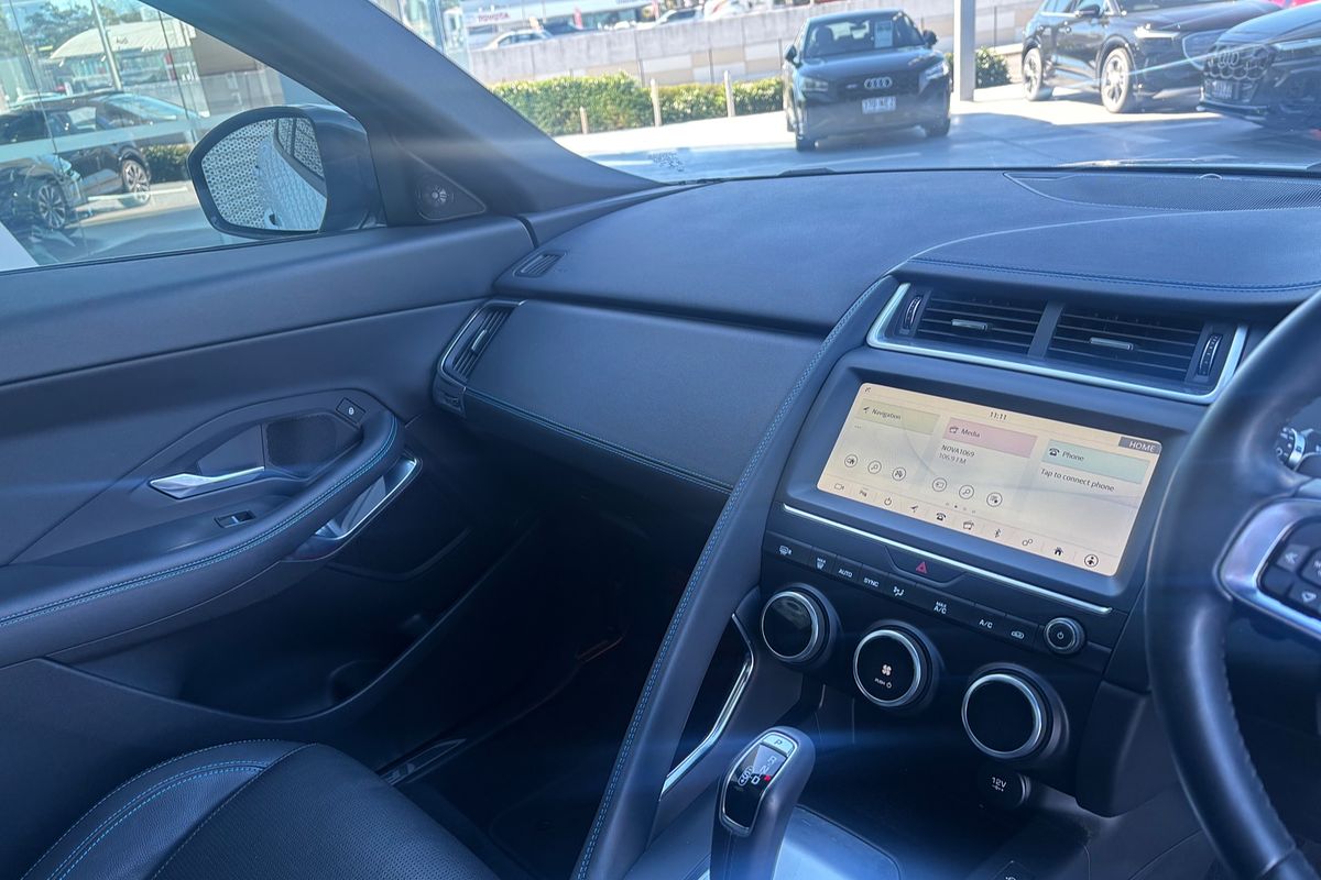 2019 Jaguar E-PACE P200 R-Dynamic S X540