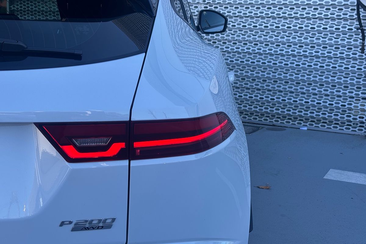 2019 Jaguar E-PACE P200 R-Dynamic S X540