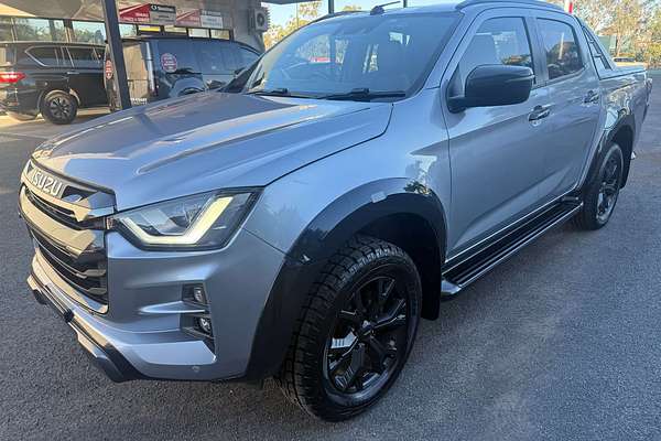 2022 Isuzu D-MAX X-TERRAIN  4X4