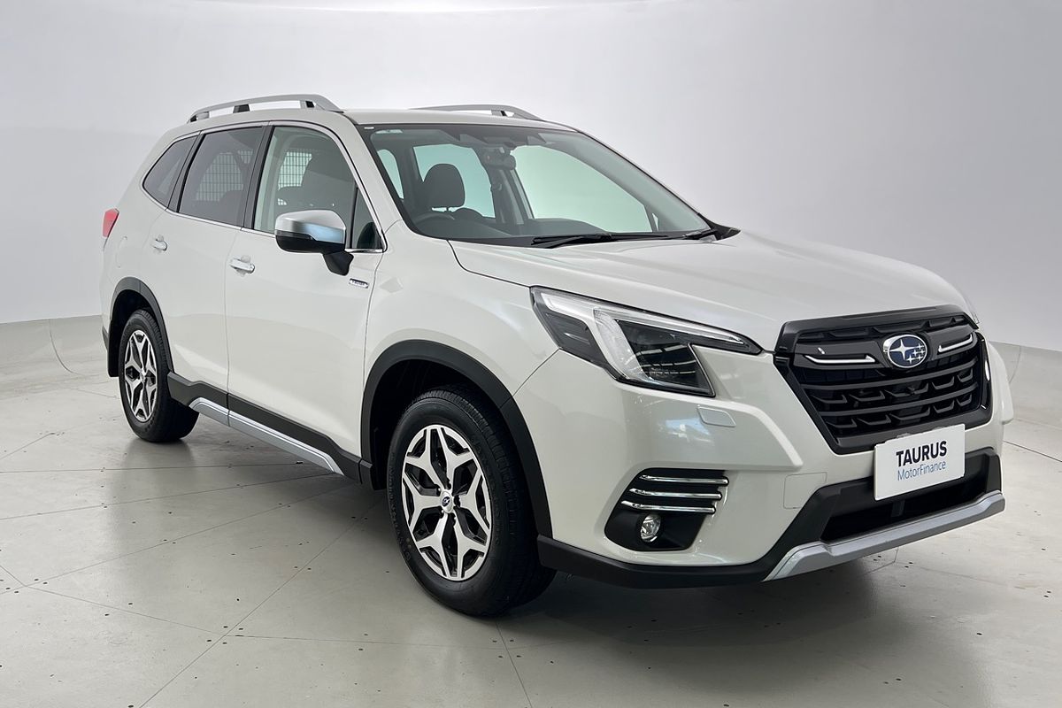 2022 Subaru Forester Hybrid L S5
