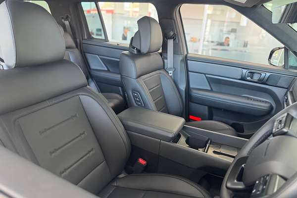 2025 Hyundai Santa Fe Calligraphy MX5.V1