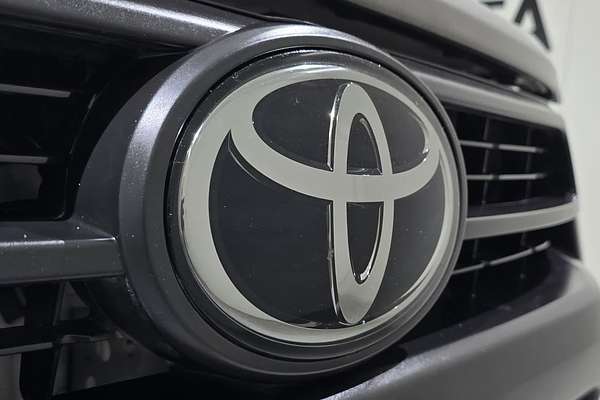 2021 Toyota Hilux Hilux 4x4 SR 2.8L T Diesel Automatic Extra Cab C/C GUN126R 4X4