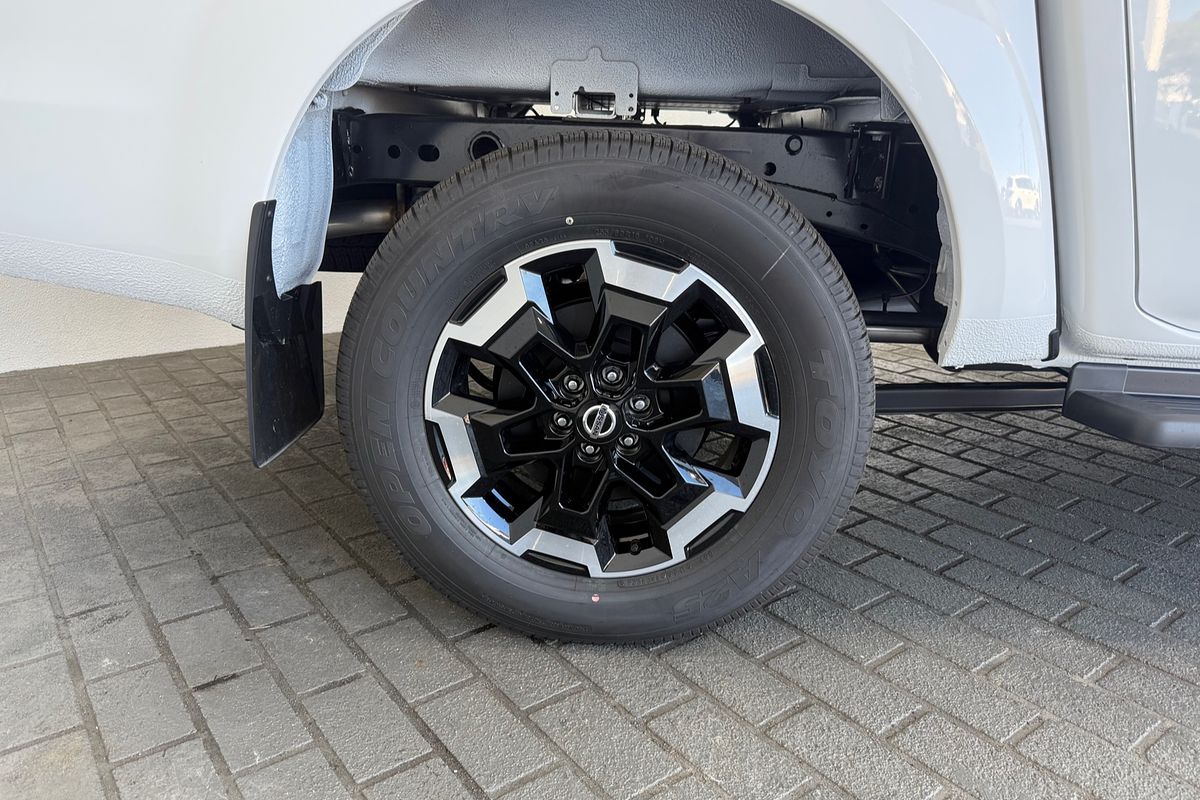 2025 Nissan Navara ST-X D23 4X4