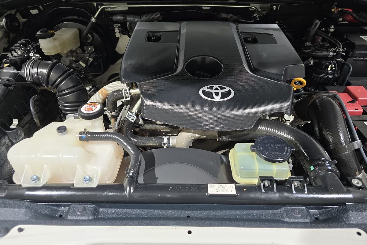 2021 Toyota Hilux Hilux 4x4 SR 2.8L T Diesel Automatic Extra Cab C/C GUN126R 4X4
