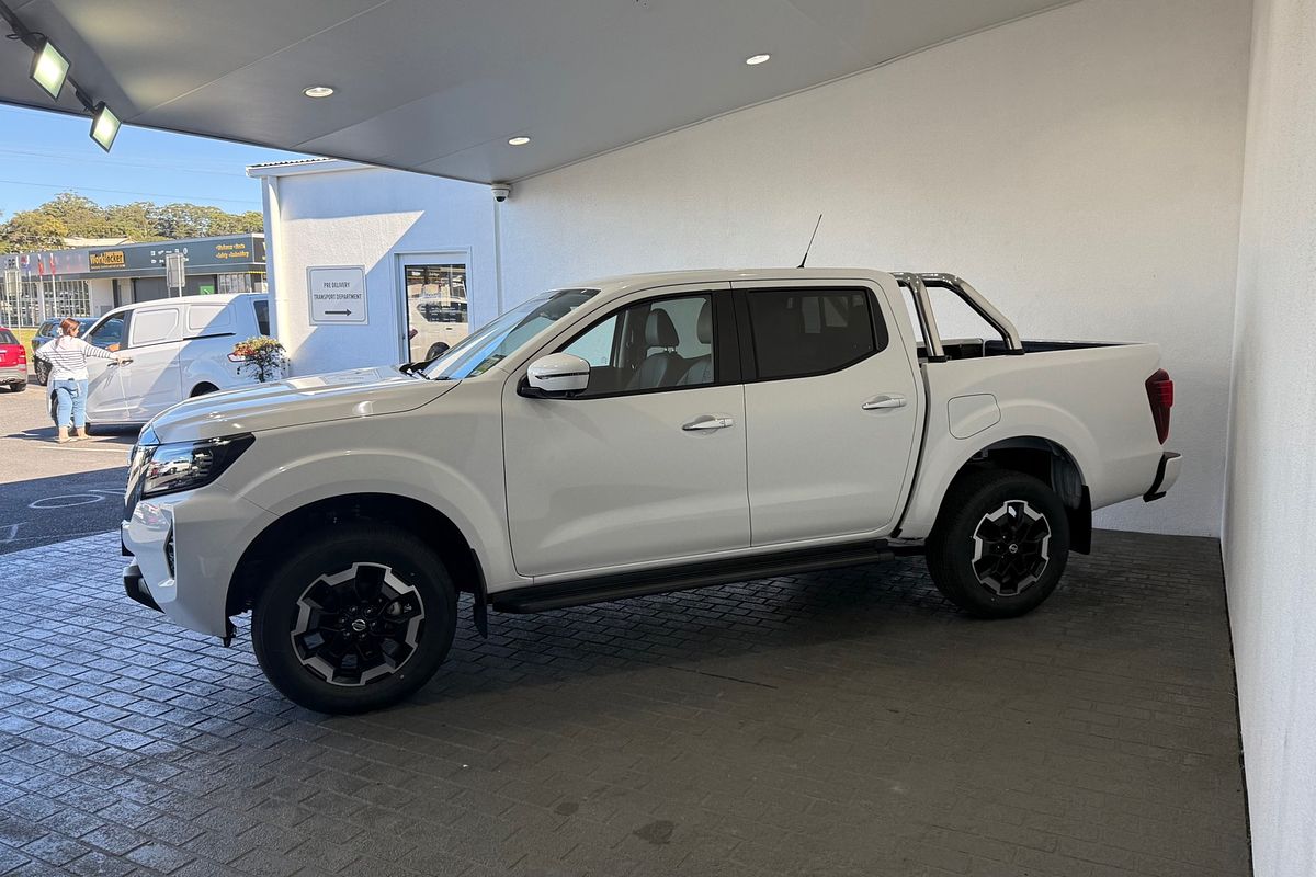 2025 Nissan Navara ST-X D23 4X4
