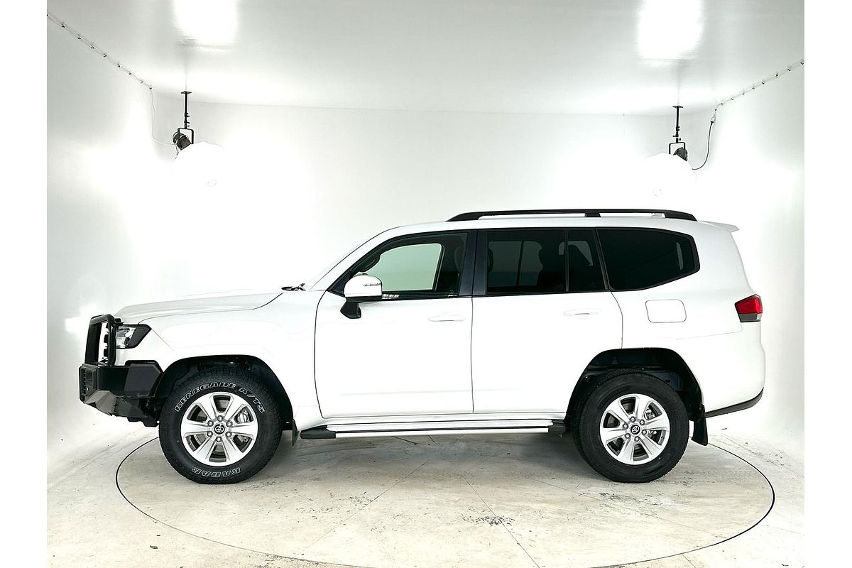 2023 Toyota Landcruiser GXL FJA300R
