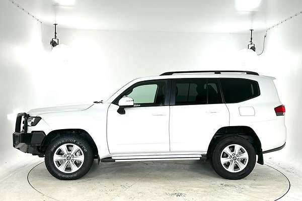 2023 Toyota Landcruiser GXL FJA300R