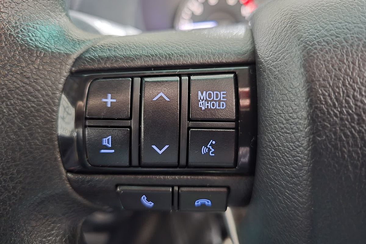 2021 Toyota Hilux Hilux 4x4 SR 2.8L T Diesel Automatic Extra Cab C/C GUN126R 4X4
