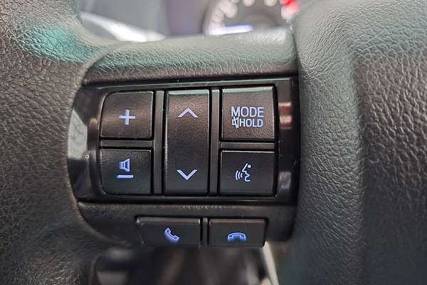 2021 Toyota Hilux Hilux 4x4 SR 2.8L T Diesel Automatic Extra Cab C/C GUN126R 4X4