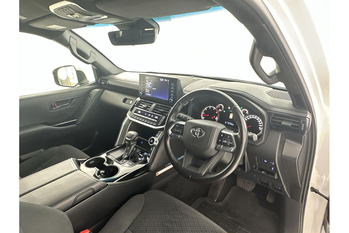 2023 Toyota Landcruiser GXL FJA300R