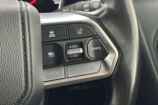 2023 Toyota Landcruiser GXL FJA300R
