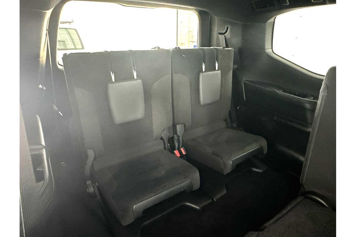 2023 Toyota Landcruiser GXL FJA300R