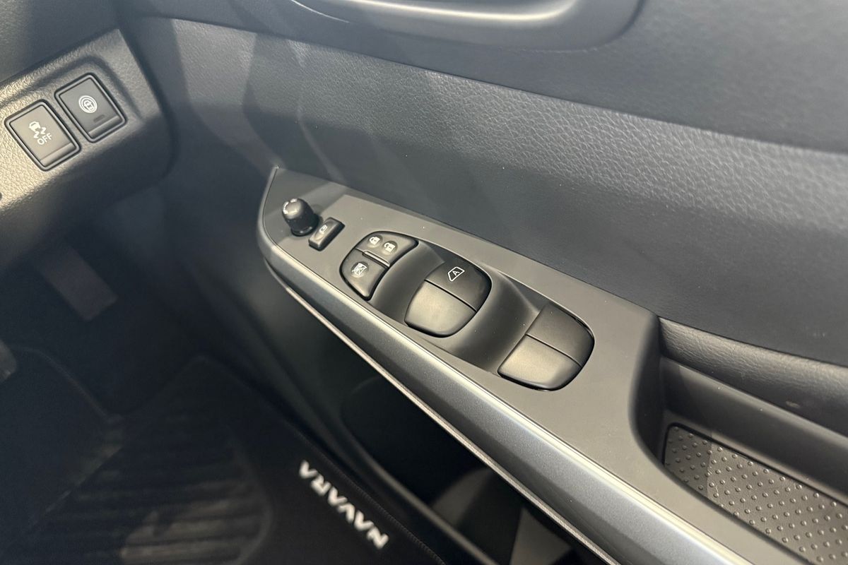 2025 Nissan Navara ST-X D23 4X4