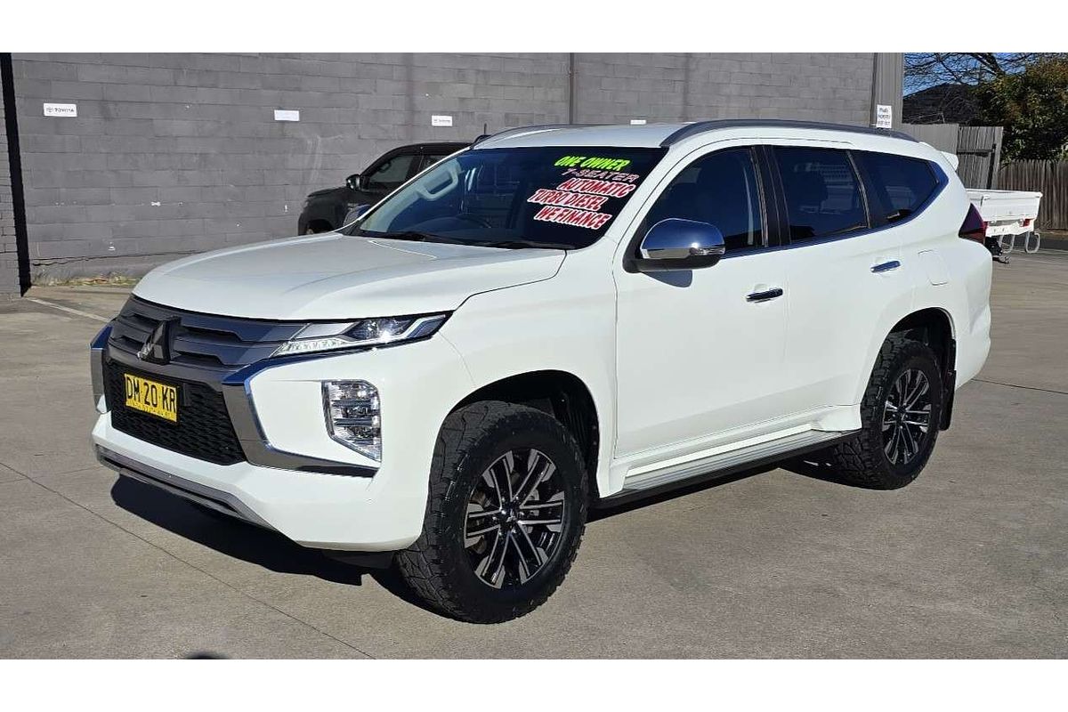 2022 Mitsubishi Pajero Sport GLS QF