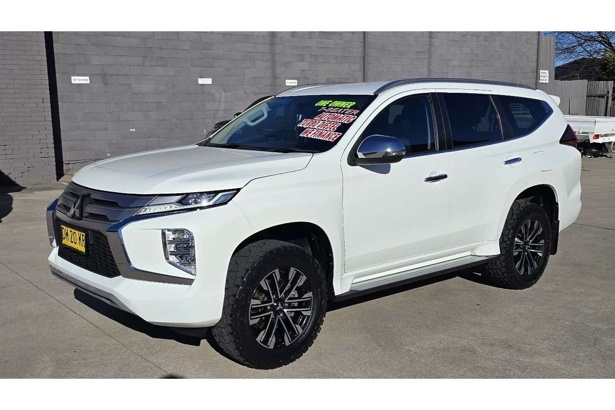 2022 Mitsubishi Pajero Sport GLS QF