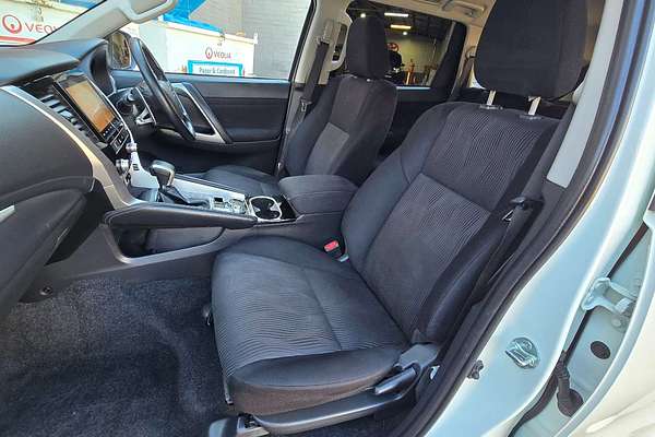 2022 Mitsubishi Pajero Sport GLS QF