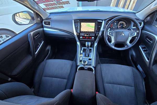 2022 Mitsubishi Pajero Sport GLS QF