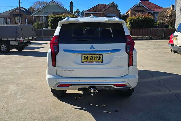 2022 Mitsubishi Pajero Sport GLS QF