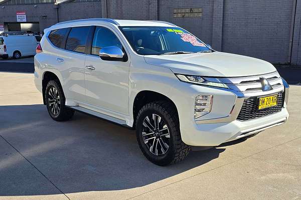 2022 Mitsubishi Pajero Sport GLS QF