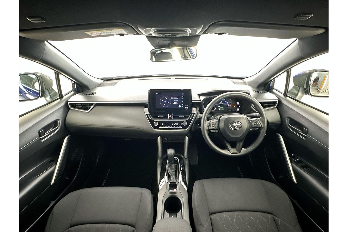 2024 Toyota Corolla Cross GX MXGH10R