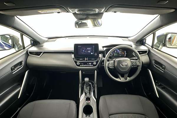 2024 Toyota Corolla Cross GX MXGH10R