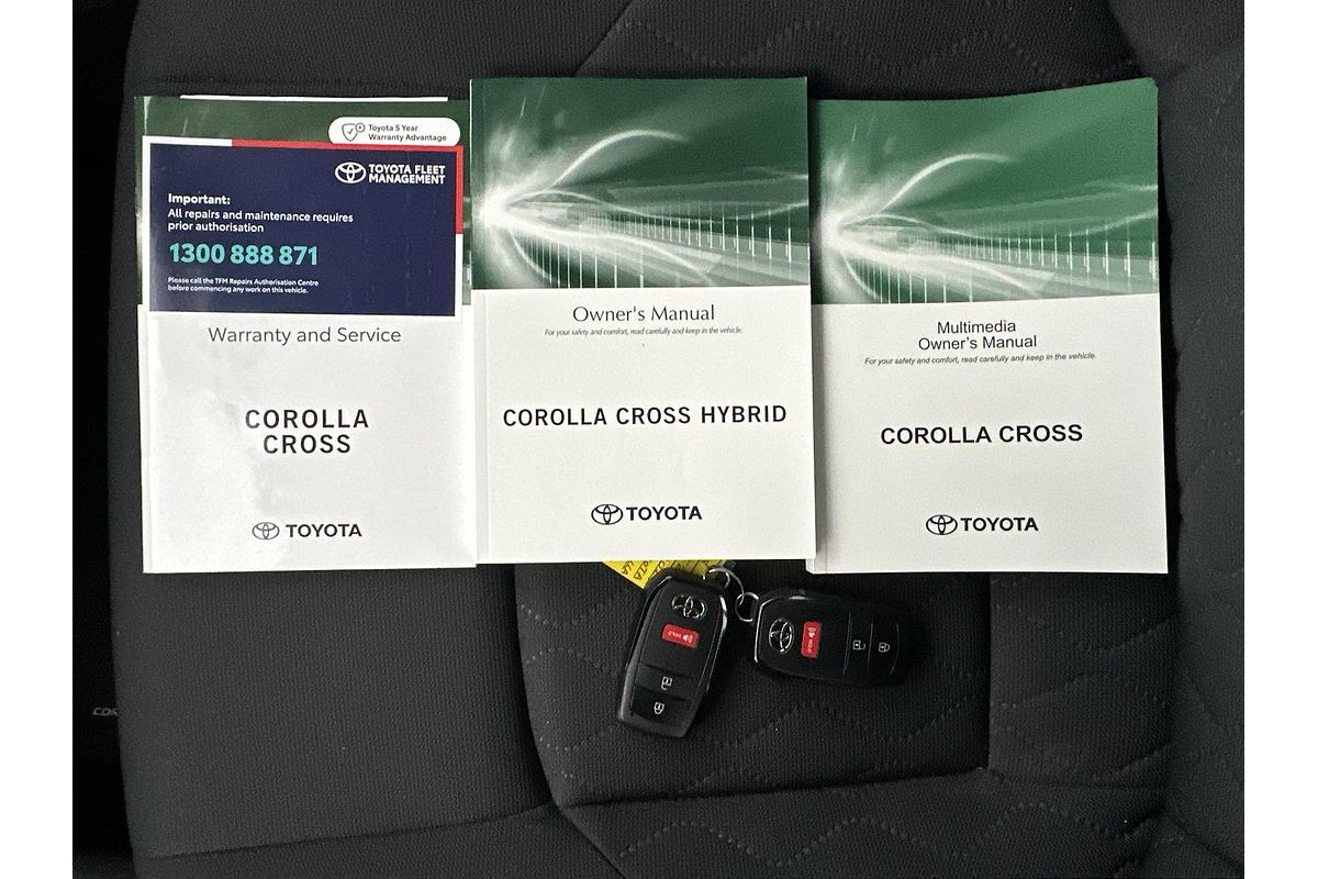 2024 Toyota Corolla Cross GX MXGH10R