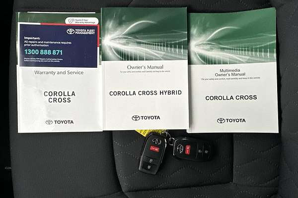 2024 Toyota Corolla Cross GX MXGH10R