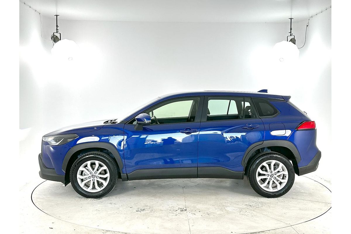 2024 Toyota Corolla Cross GX MXGH10R
