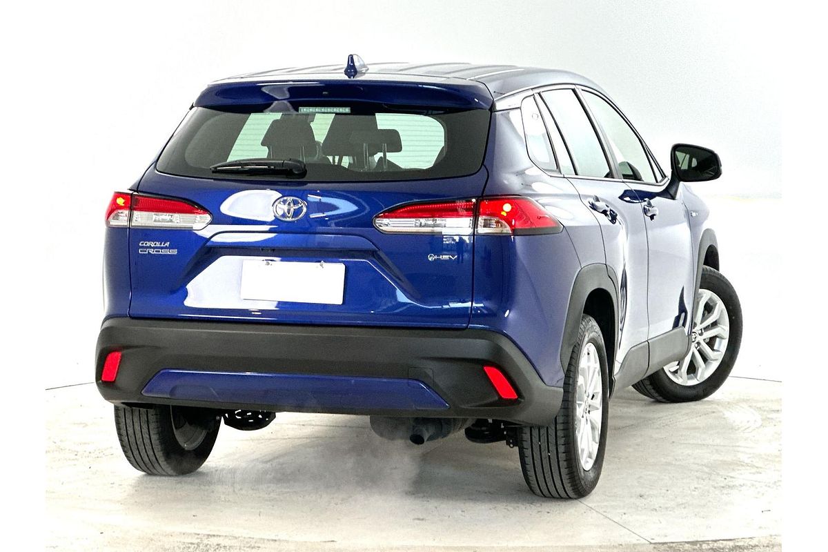 2024 Toyota Corolla Cross GX MXGH10R